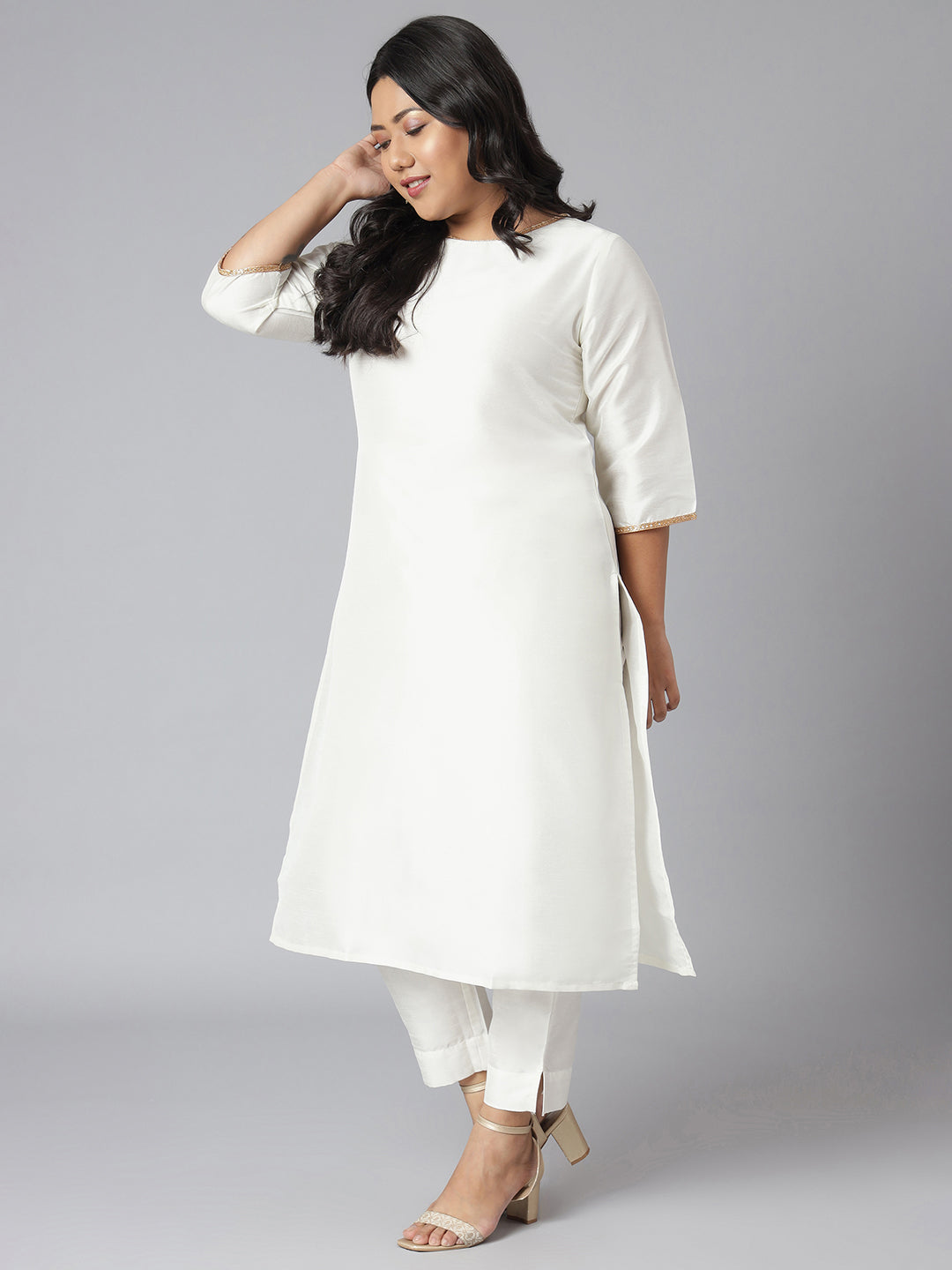 Off-White Poly Silk Kurta With Pant And Dupatta – Nykaa Fashion